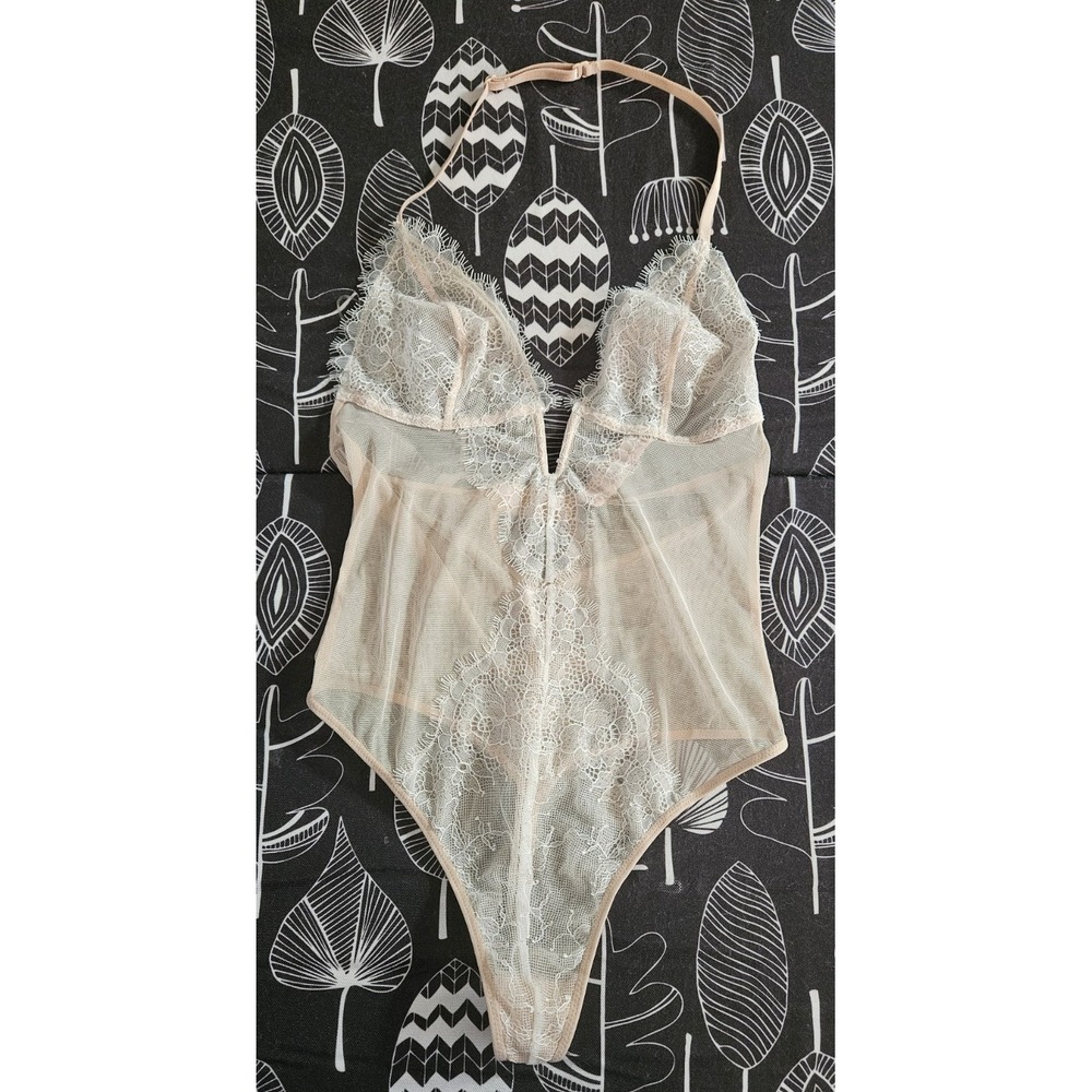 NWT Victoria's Secret lace mesh unlined unwired thong body suit pink woman Sz XS